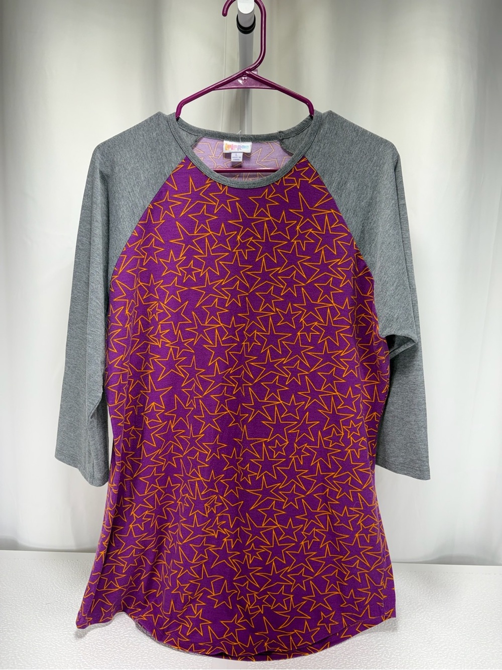 LuLaRoe Purple and Orange Star Raglan Long Sleeve Top 4668